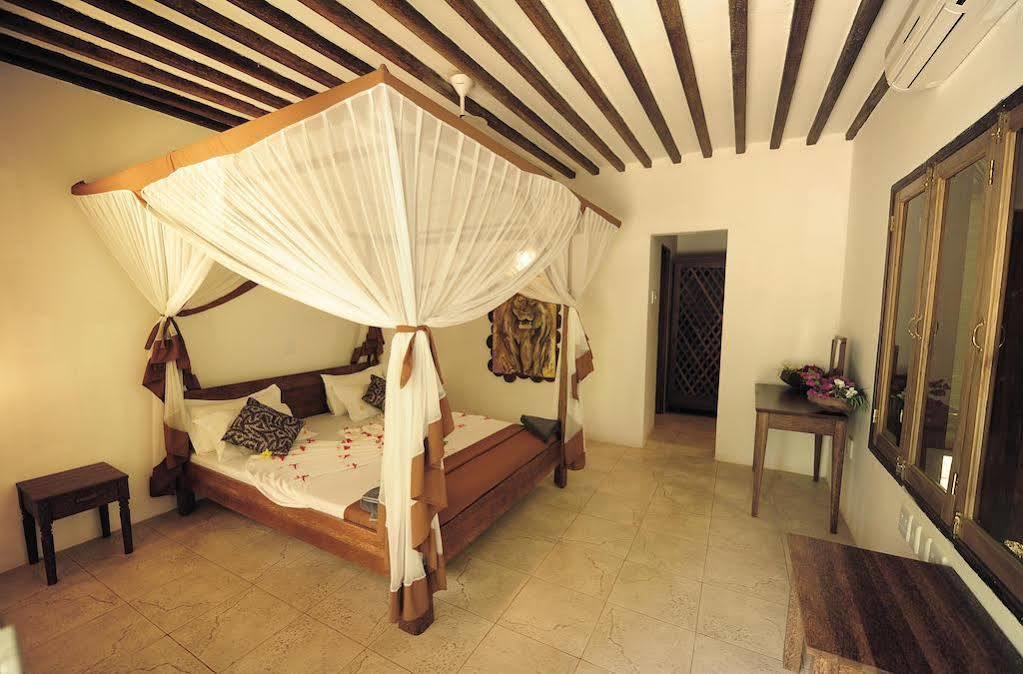 Waikiki Resort Pwani Mchangani Zewnętrze zdjęcie